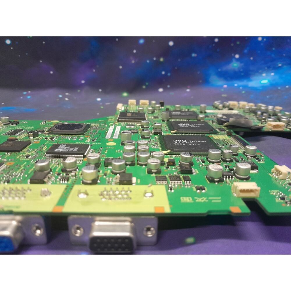 Canon SX6 Projector Mother Board - Picture 3 of 14